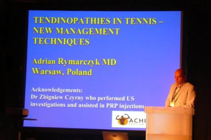 Zdjęcie z międzynarodowej konferencji naukowej Towarzystwa ESSKA (European Society of Sports Traumatology Knee Surgery and Arthroscopy) która miała miejsce w Oslo 2010 r., gdzie dr Adrian Rymarczyk był zaproszony jako guest speaker i przedstawił prezentację pt.: „Tendinopathies in Tennis – New Management Techniques”. 